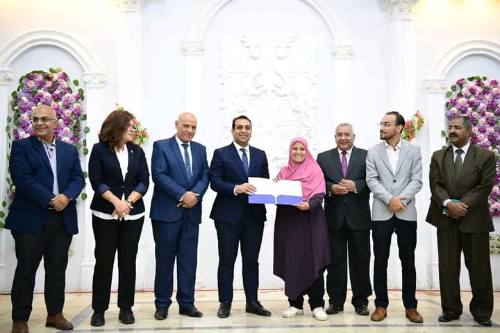 قنا..اختتام مشروع ابنتي الغالية وافتتاح وحدة الغسيل الكلوي