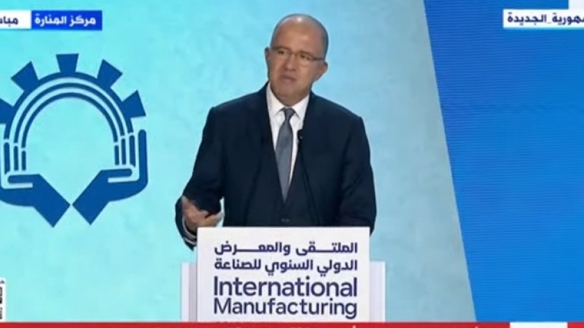 اتحاد الصناعات يطالب بإنشاء 100 مدرسة تكنولوجية سنوياً