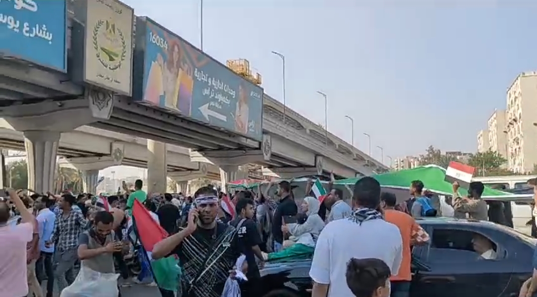 «لبيك يا أقصي لبيك يا أقصي».. مظاهرات حاشدة دعما لفلسطين بمدينة نصر