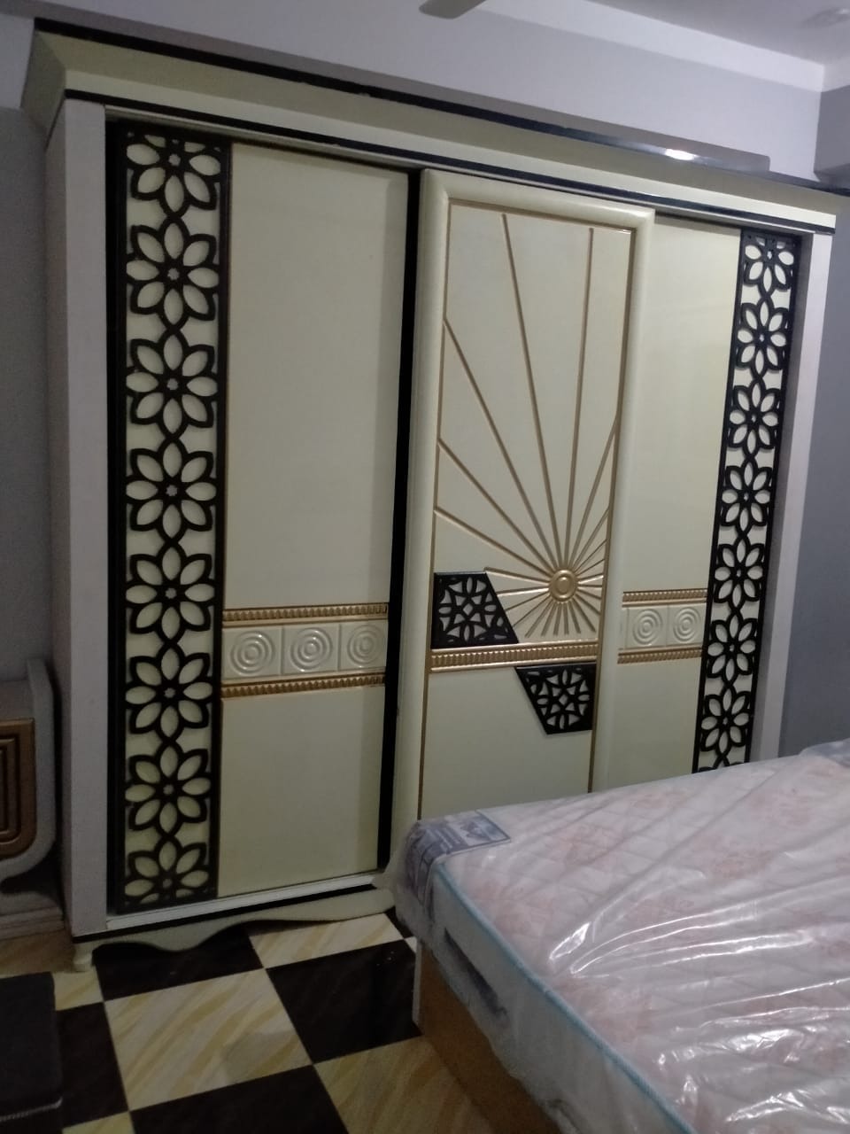 «جبروا بخاطرنا الله يفرحهم».. تفاصيل حريق جهينة وتأهيل عشرات المنازل بسوهاج