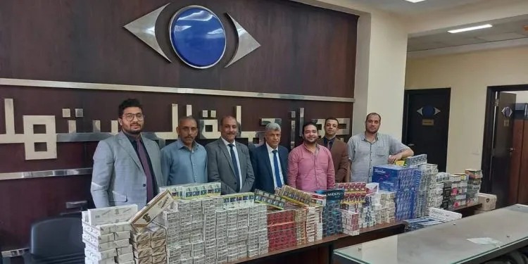 ضبط 4 آلاف علبة سجائر وتبغ مجهول المصدر بسوهاج