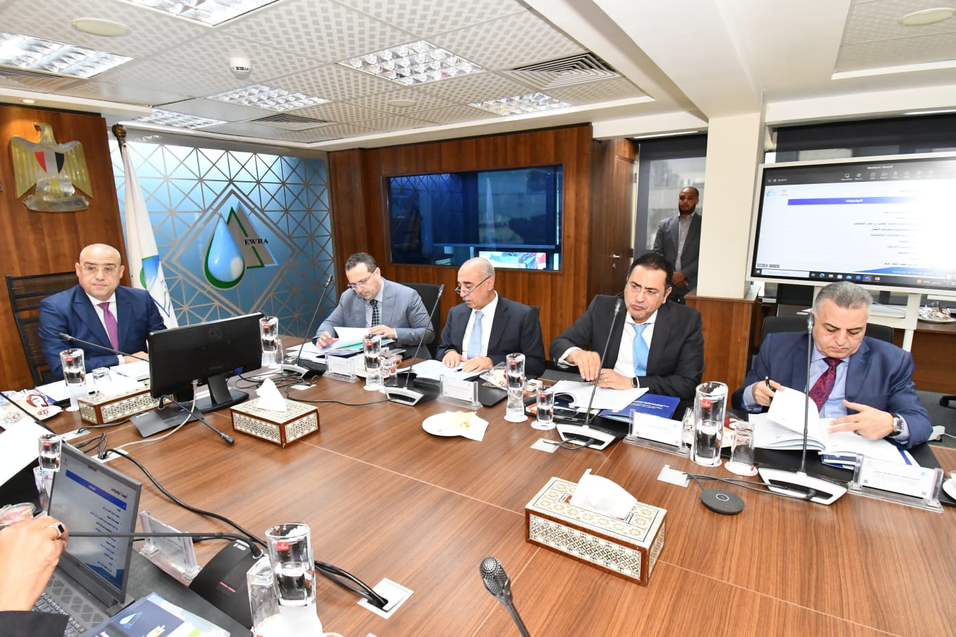 الجزار يترأس اجتماع مجلس إدارة جهاز تنظيم مياه الشرب