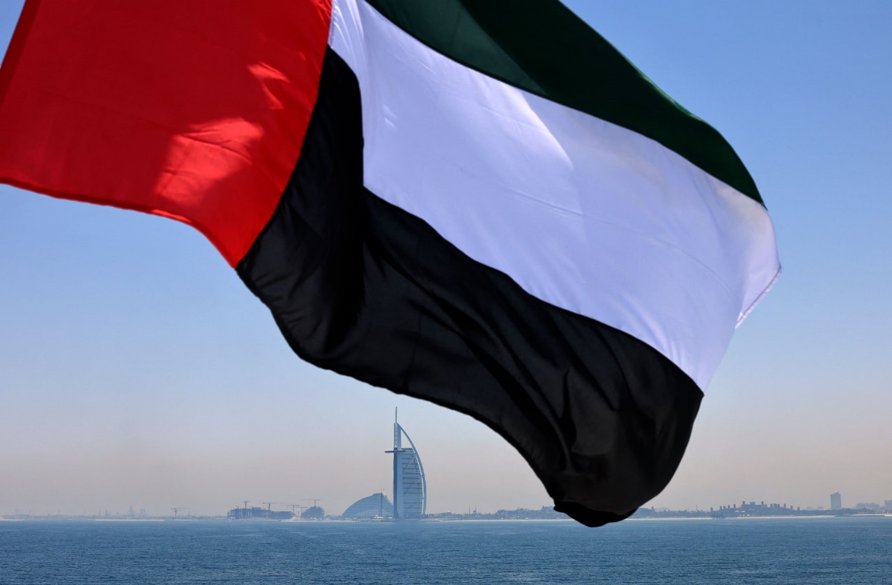 الإمارات تدين الاعتداء على مقر سفيرها في السودان