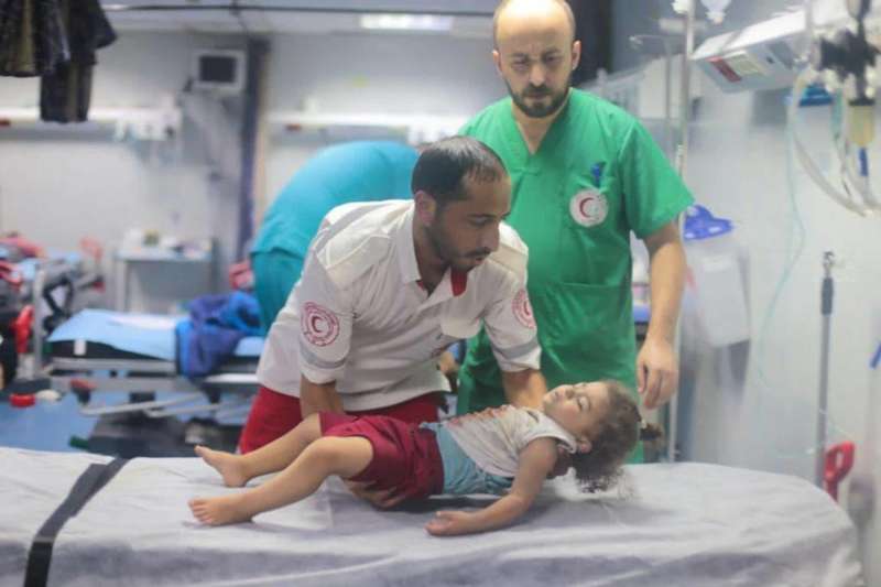 تمهيدا لمجزرة جديدة.. جيش الاحتلال: مركز قيادة حماس تحت مستشفى الشفاء