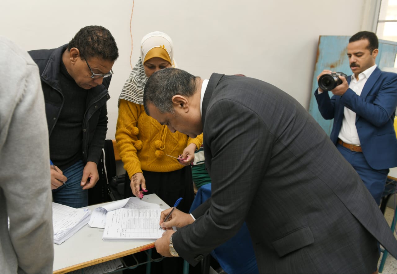 وزير الإنتاج الحربي يدعو العاملين للمشاركة في الانتخابات