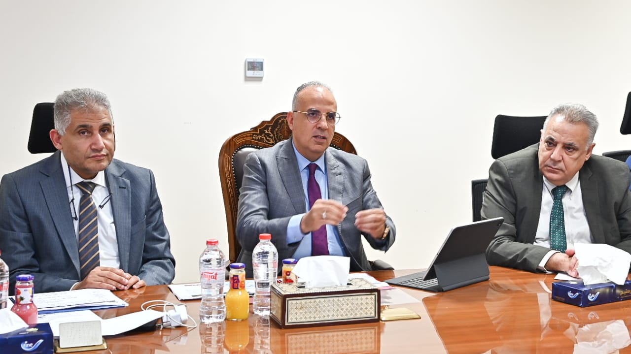 اجتماعات مشتركة بين وزيري الزراعة والري بالعاصمة الإدارية