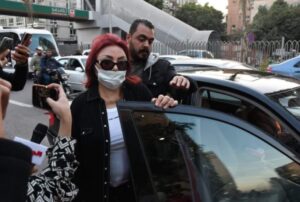 نبيلة عبيد وأحمد العوضي وأشرف زكي يدلون بأصواتهم في أول يوم في انتخابات الرئاسة