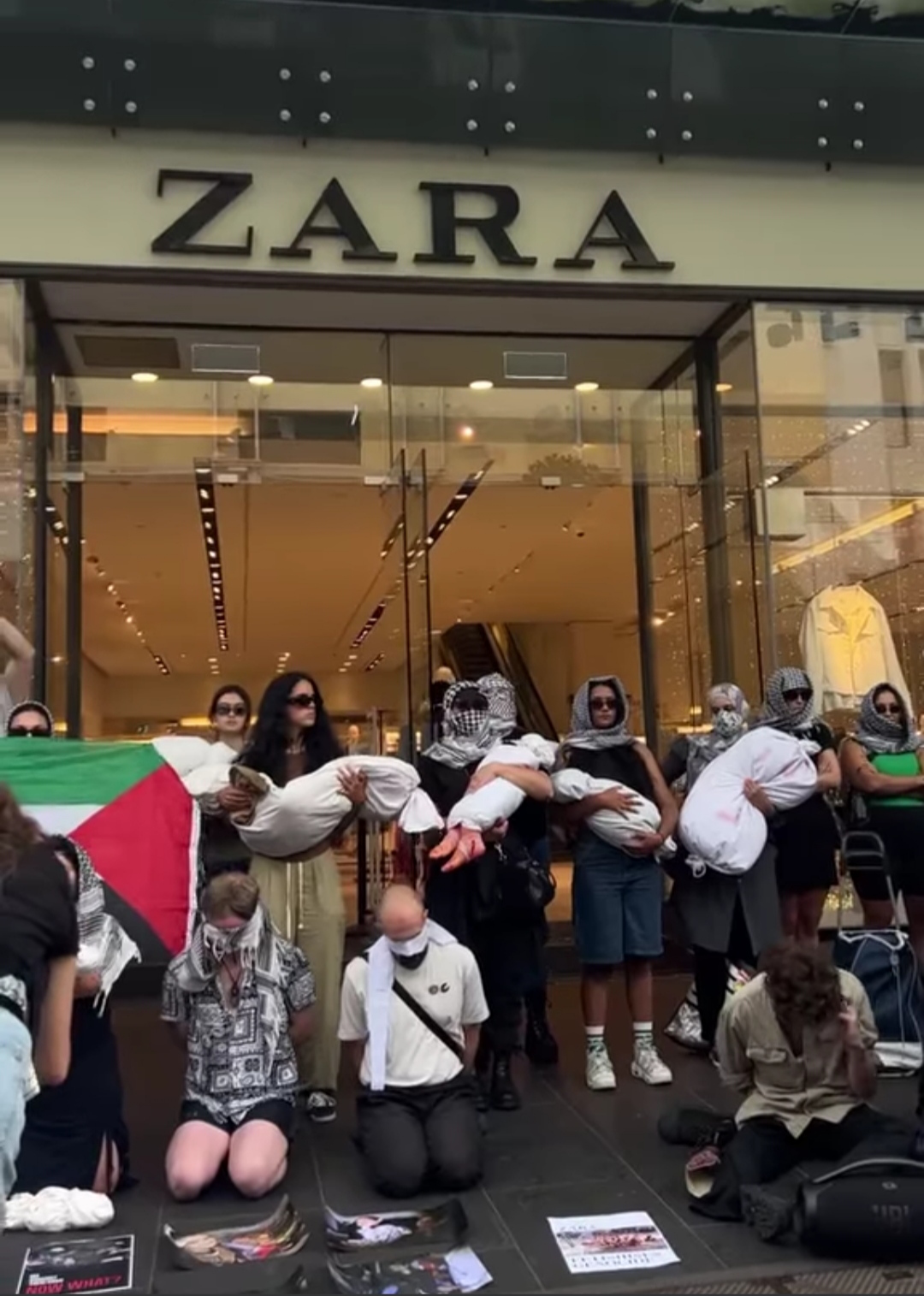 المرأة تلقن "زارا" درسا لن تنساه بعد إهانة الشعب الفلسطيني