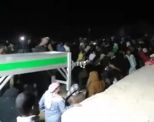 ارتفاع حصيلة ضحايا حادث التصادم بالفيوم إلى6 .. والنيابة تصرح بالدفن - صور