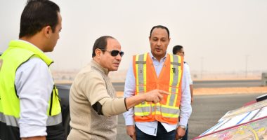 الرئيس السيسي يتفقد أعمال إنشاء عدد من الطرق والمحاور بالقاهرة