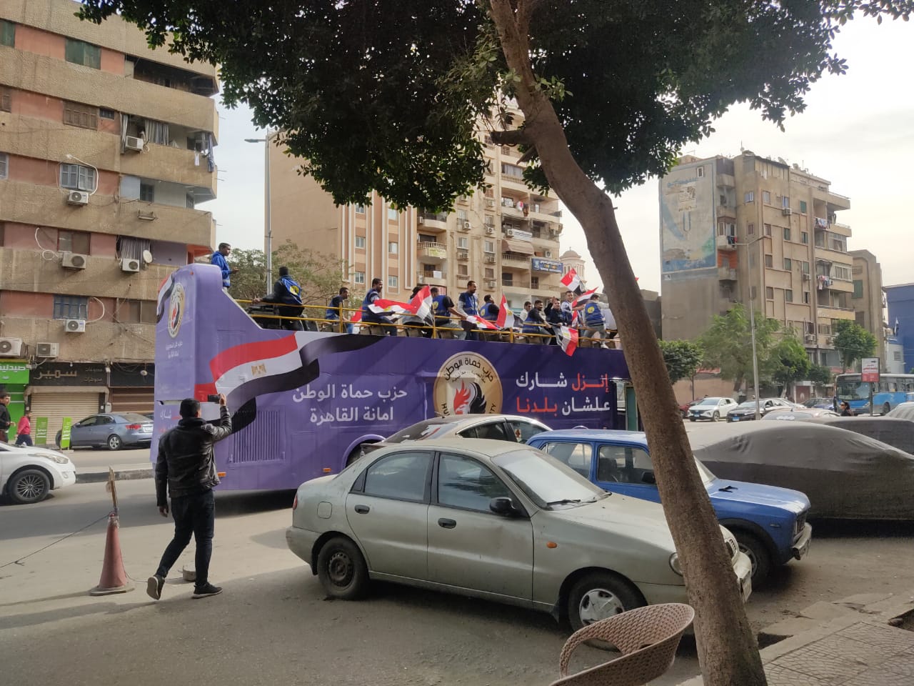 مسيرة تجوب شوارع شبرا لحث المواطنين على المشاركة في انتخابات الرئاسة