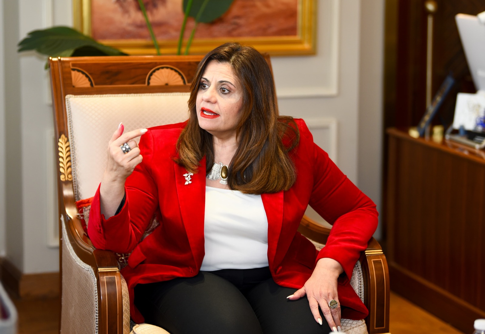 وزيرة الهجرة تلتقي أحد مؤسسي الشركة الاستثمارية للمصريين بالخارج