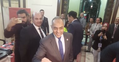 المستشار أحمد بنداري يدلى بصوته فى الانتخابات الرئاسية