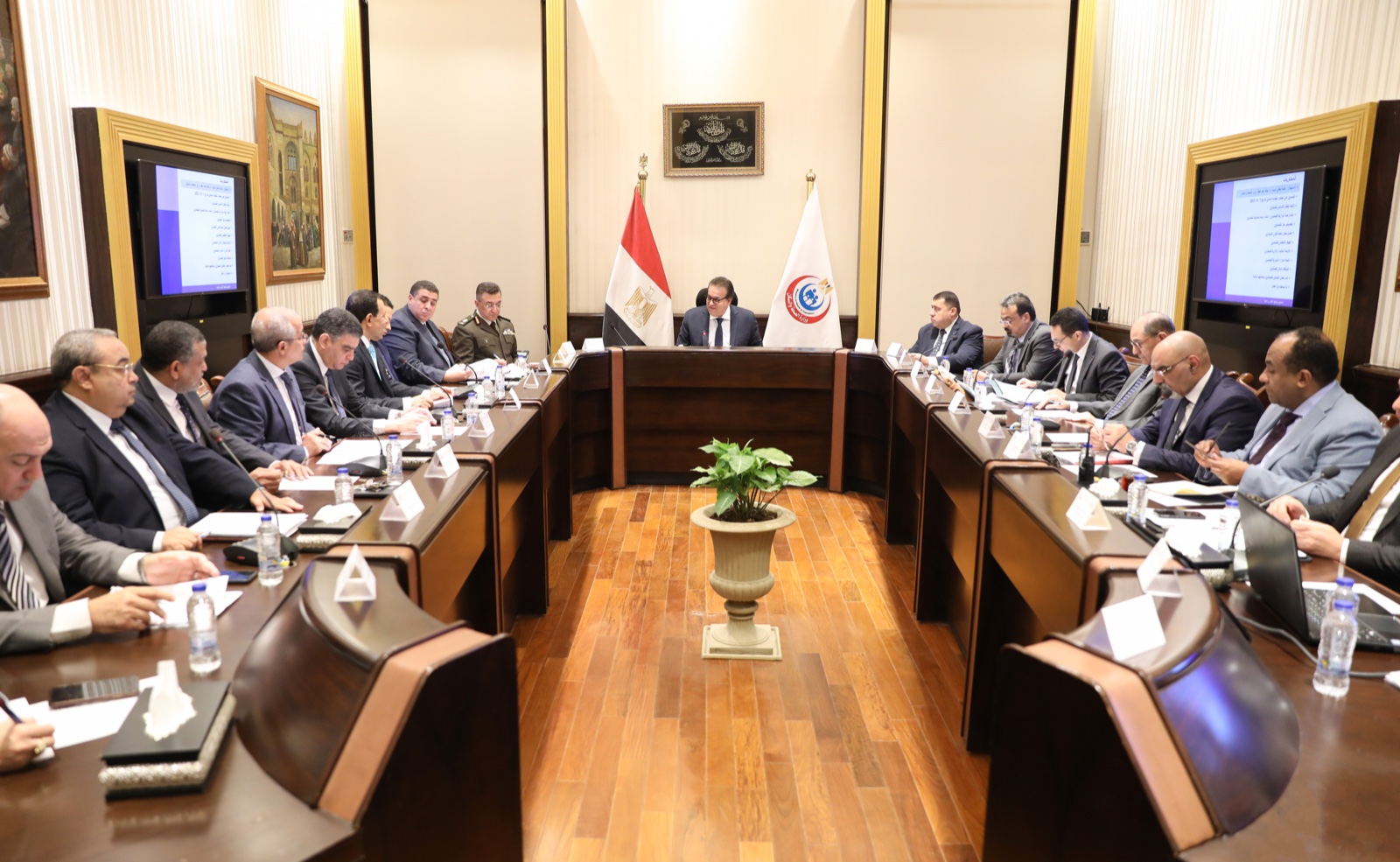 وزير الصحة يترأس اجتماع مجلس إدارة صندوق مواجهة الطواريء الطبية