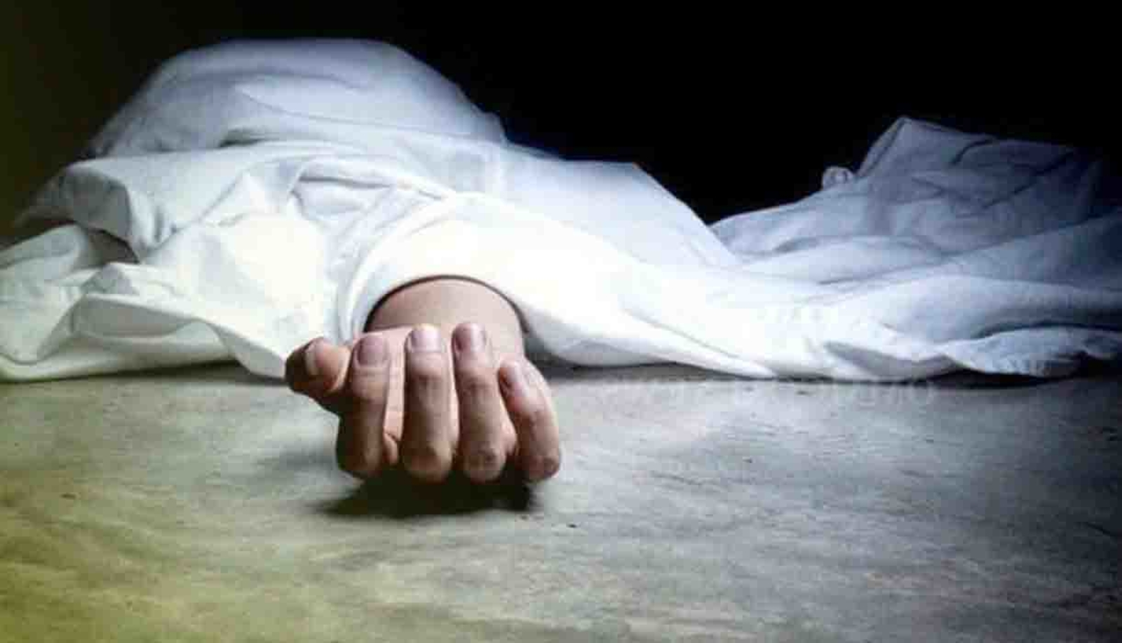 قتلها وسط السوق.. تاجر الخردة مزق جسد زوجته بالمقص في الشرقية