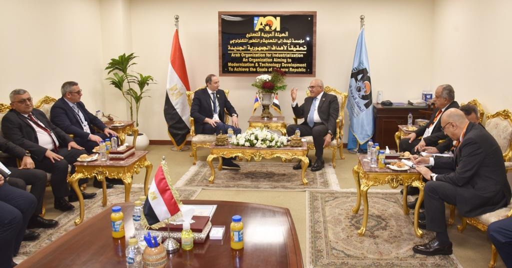 العربية للتصنيع: بحث زيادة فرص الاستثمارات