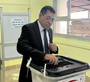 رئيس محكمة استئناف القاهرة يدلي بصوته