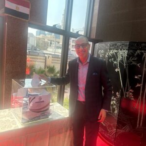 متحدث القضاة السباق يشارك في الانتخابات بدبي