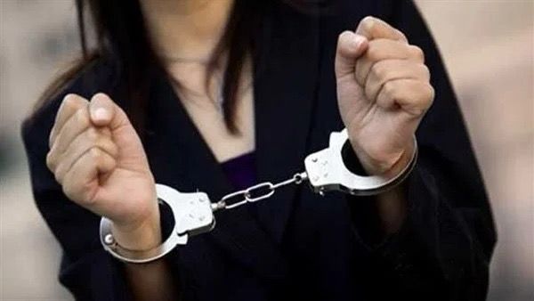 خلافات زوجية.. سيدة تطعن زوجها المحامي بسلاح أبيض في المرج