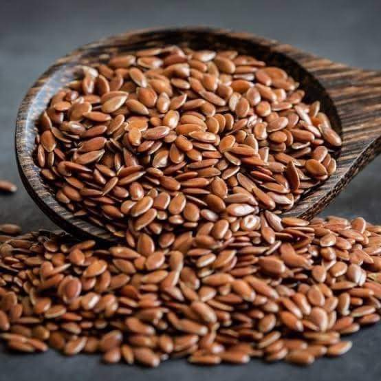 طبيب: بذور الكتان صديقة الرجيم والبشرة والشعر