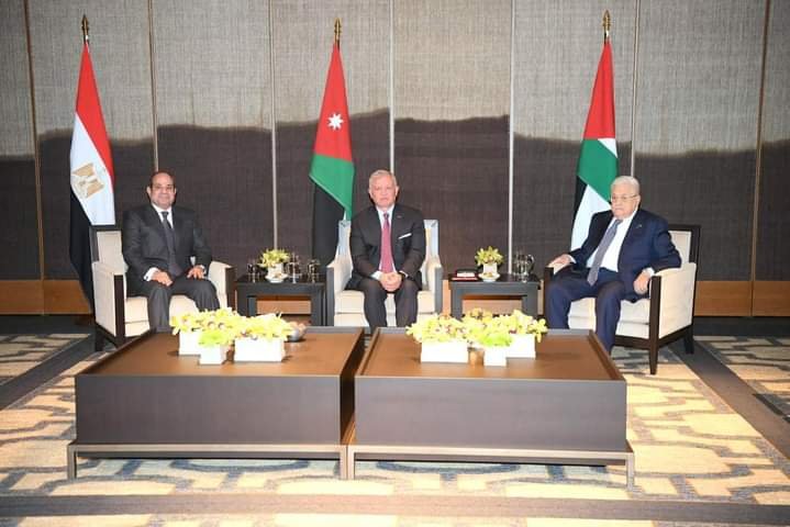 الرئيس السيسي يشارك في القمة الثلاثية المصرية الأردنية الفلسطينية