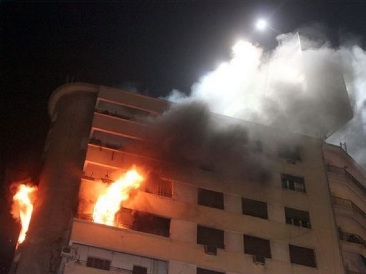 مصرع مسنة في حريق شقة