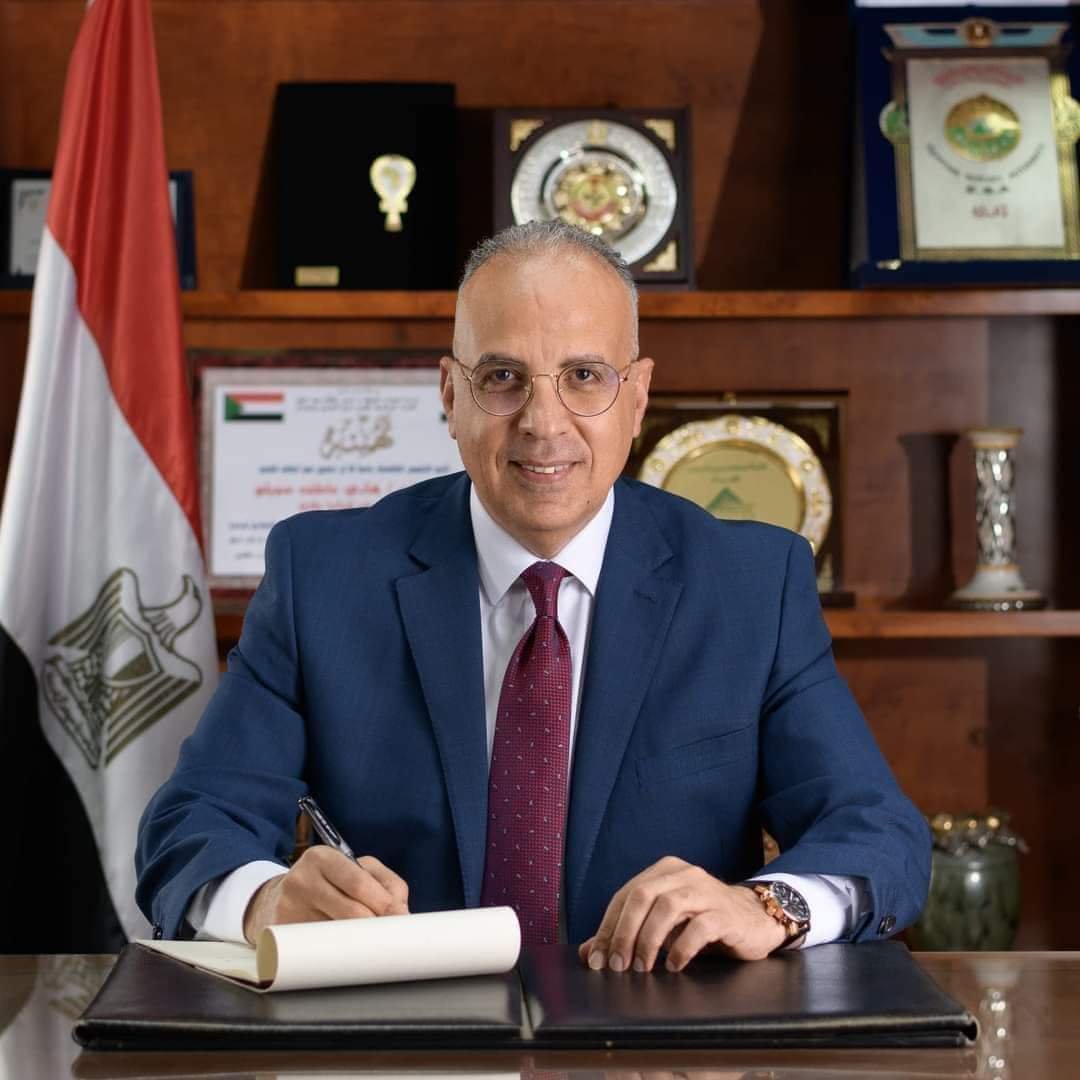 سويلم يتابع تطهير المصارف العامة