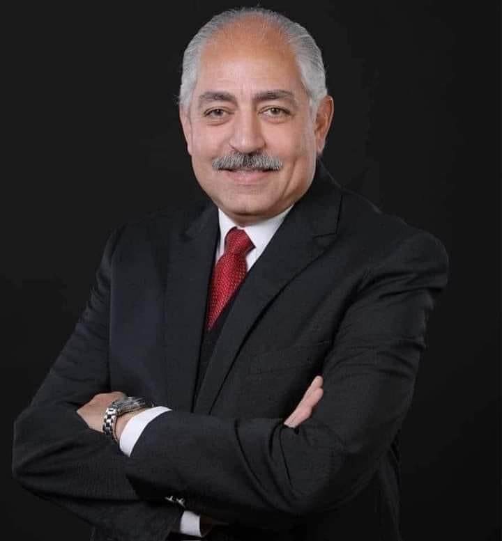 وزير الشباب والرياضة يطمئن على الحالة الصحية للعامري فاروق
