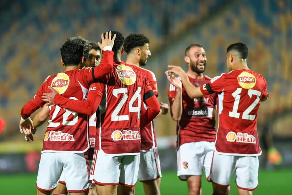 الاهلي يكتسح بلدية المحلة بخماسية