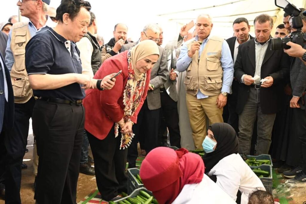 وزيرة التضامن: مشروع «تمكين الريفيات» يواجه تلازم الجوع والفقر عبر تمكين السيدات اقتصاديا