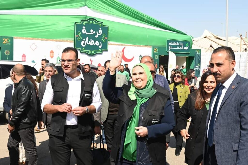 وزيرة التضامن تدشن حملة بنك الطعام "إفطار صائم" خلال شهر رمضان