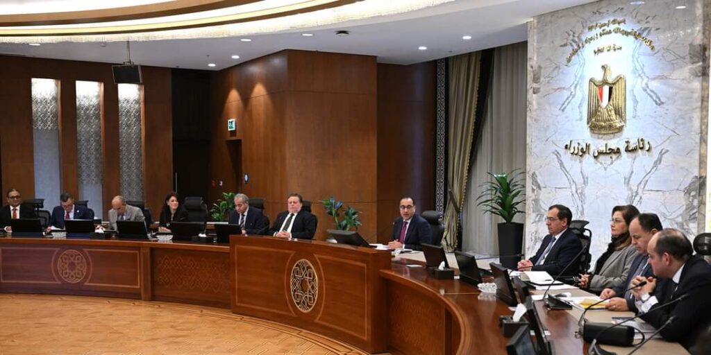 رئيس الوزراء: مؤشرات إيجابية حجم التدفقات الدولارية