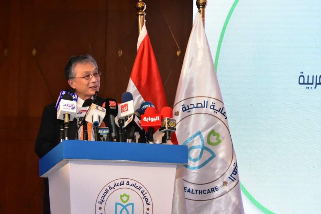 سفير اليابان يشيد بتميز الأطباء المصريين ويصفهم بأفضل الكفاءات الطبية في العالم