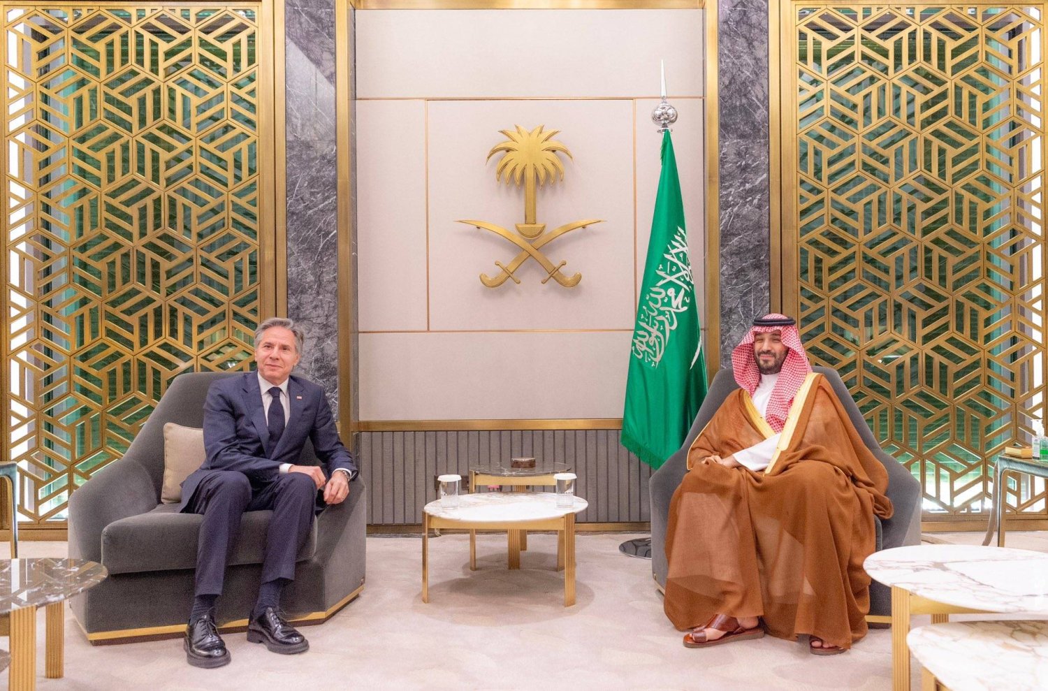 ولي العهد السعودي يلتقي وزير الخارجية الأميركي