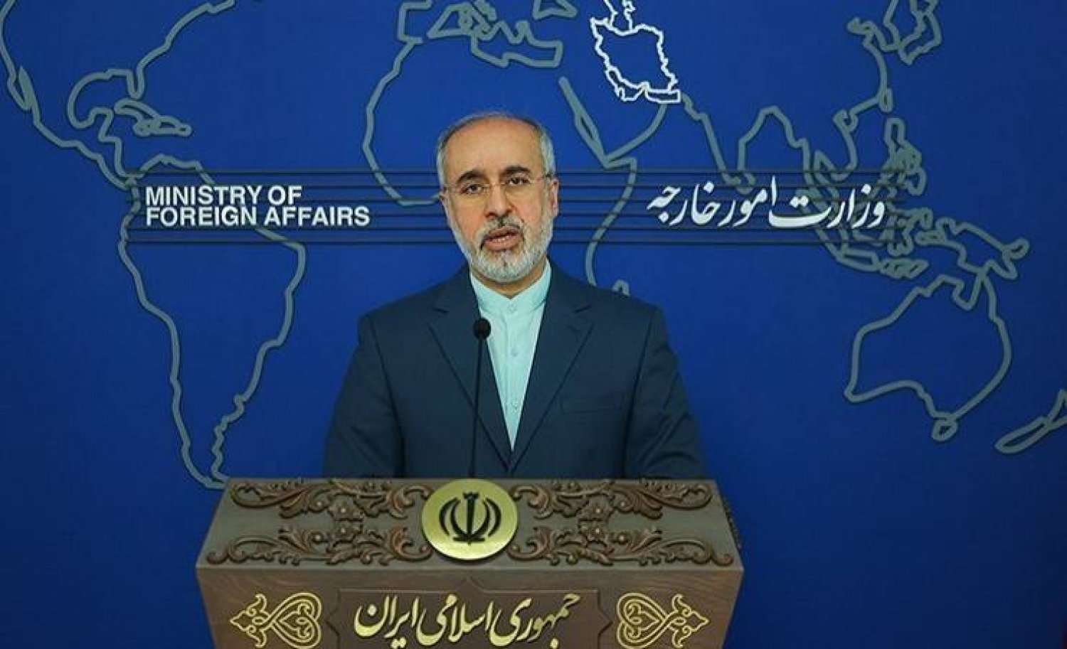 طهران تبدي التزامها بالمفاوضات النووية... وترفض تهديدات واشنطن