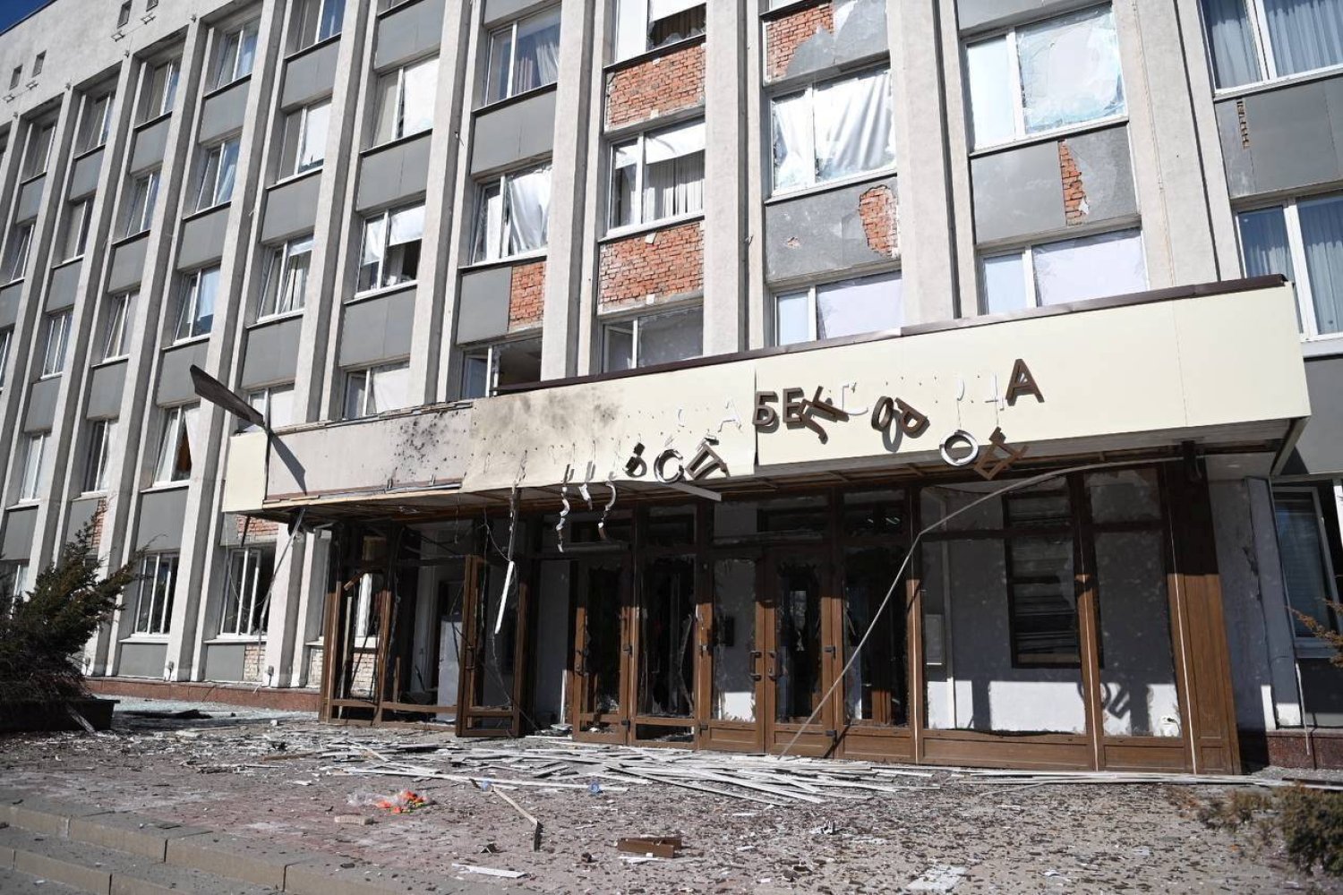 مسيّرة أوكرانية تصيب مبنى بلدية بيلغورود الروسية