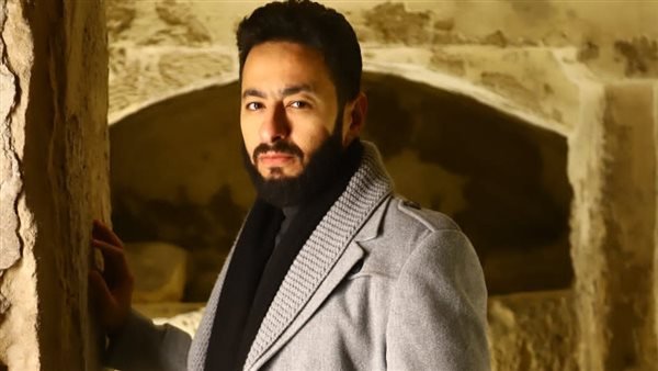 حمادة هلال بـ برنامج علامة استفهام يتحدث عن الجن في «المداح».. برقص معاه
