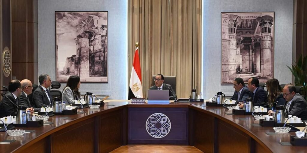 رئيس الوزراء: دعم كامل لتوسعات المجمع الصناعى لشركة «هايير» الصينية