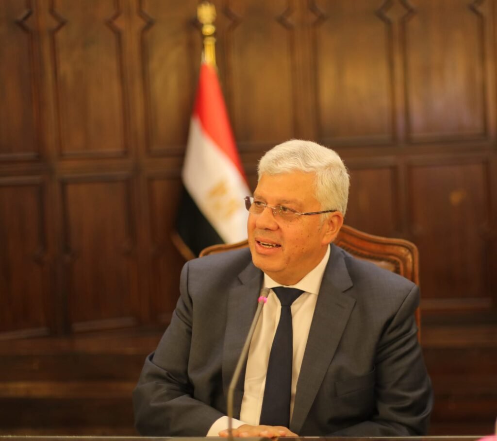 بيان عاجل من «التعليم العالي» حول صفحة على «فيسبوك» تبيع الشهادات الجامعية