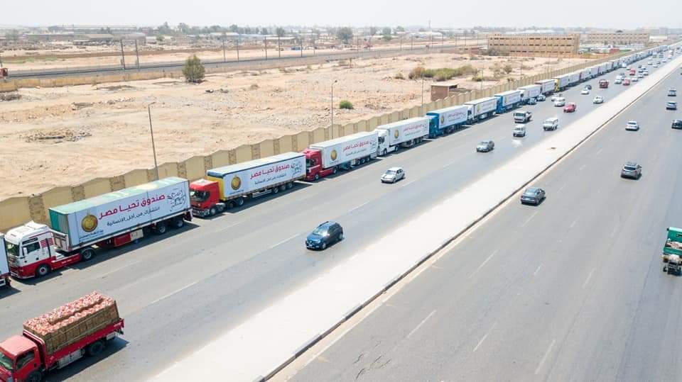 115 شاحنة من «مصر» وبيت الزكاة والصدقات لدعم الأشقاء الفلسطينيين في غزة