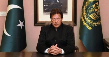 باكستان: القضاء يوقف تنفيذ أحكام بحق عمران خان وزوجته