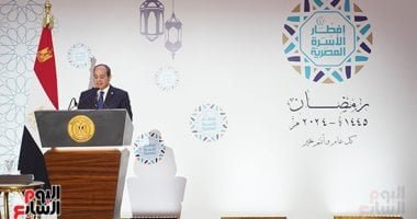 الرئيس السيسي: عملنا شغل علشان نحافظ على البلد من الانهيار وتبقى معالم دولة تناسب العصر