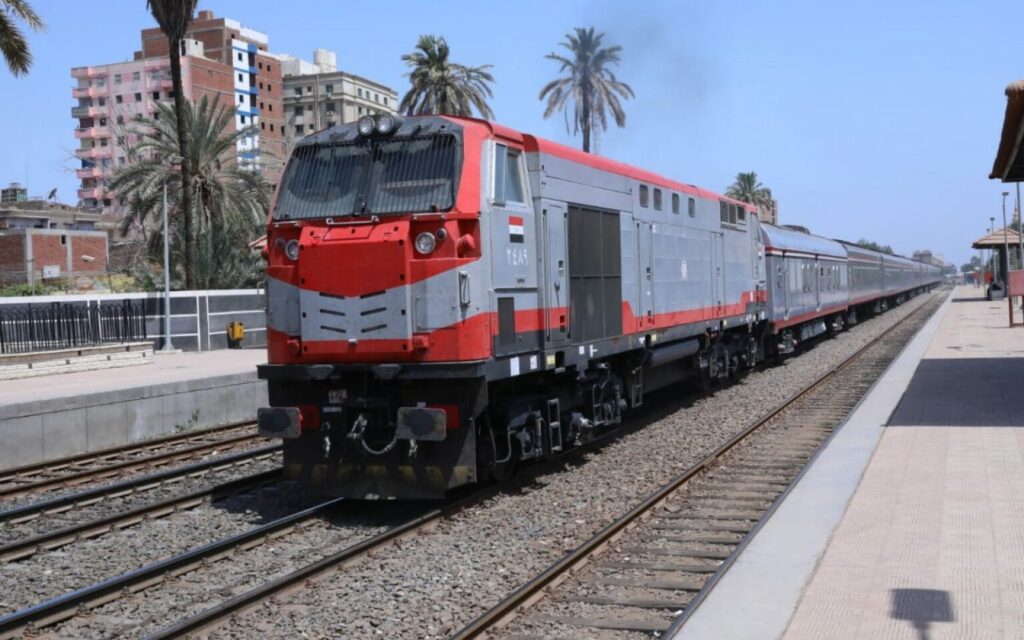 النقل: الاستثمار في إدارة وتشغيل خطوط السكك الحديدية بمصر