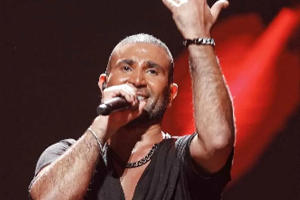 النجم أحمد سعد يعلن نفاذ تذاكر حفله في البحرين