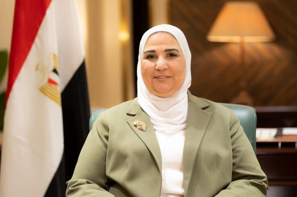 «القباج» توجه بفتح فروع بنك ناصر استثنائيا السبت لصرف معاشات شهر يونيو