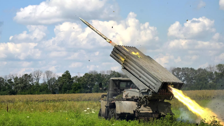 نظام إطلاق الصواريخ المتعددة BM-21 Grad