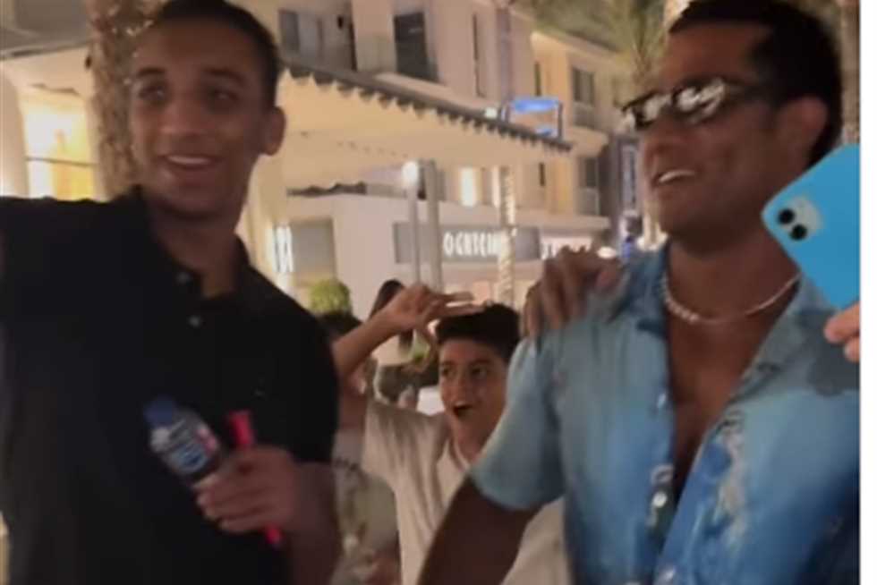 السبب «حمضان».. تفاصيل جديدة في واقعة القلم المتبادل بين محمد رمضان وأحد المعجبين «فيديو»