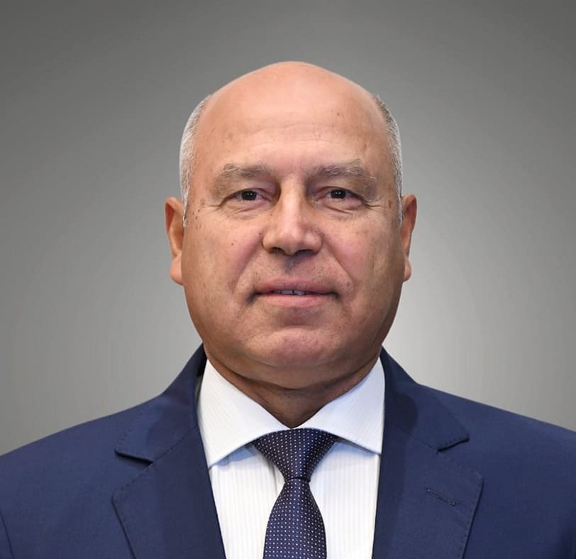 الفريق مهندس كامل الوزير نائب رئيس مجلس الوزراء للتنمية الصناعية وزير الصناعة والنقل