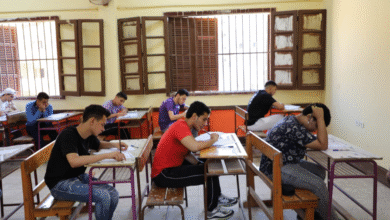 طلاب في امتحانات الثانوية العامة
