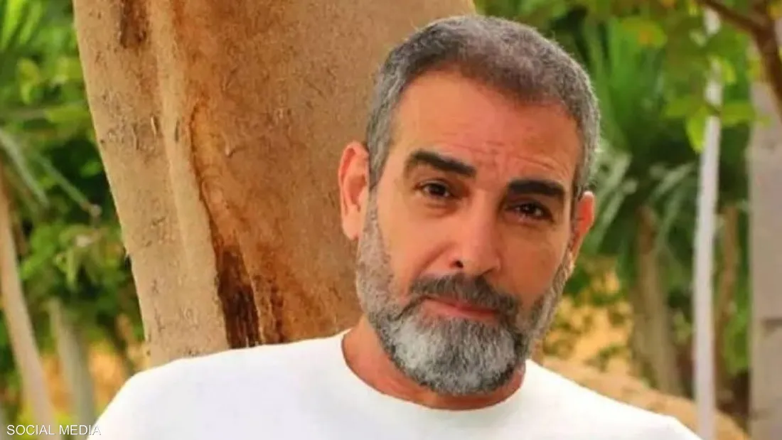 أحمد عبد العزيز يوضح حقيقة "لقطة التجاهل" في مهرجان فني